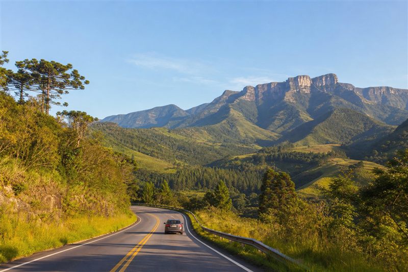 Estrada na serra catarinense